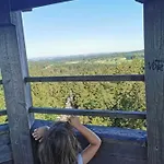アパート Waldblick ハウツェンベルク